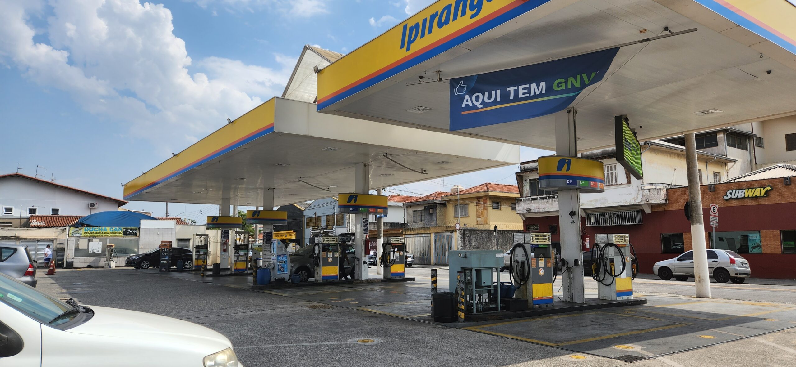 Avaliação de postos de gasolina